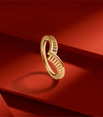 Striped Sequence Gold Finger Ring