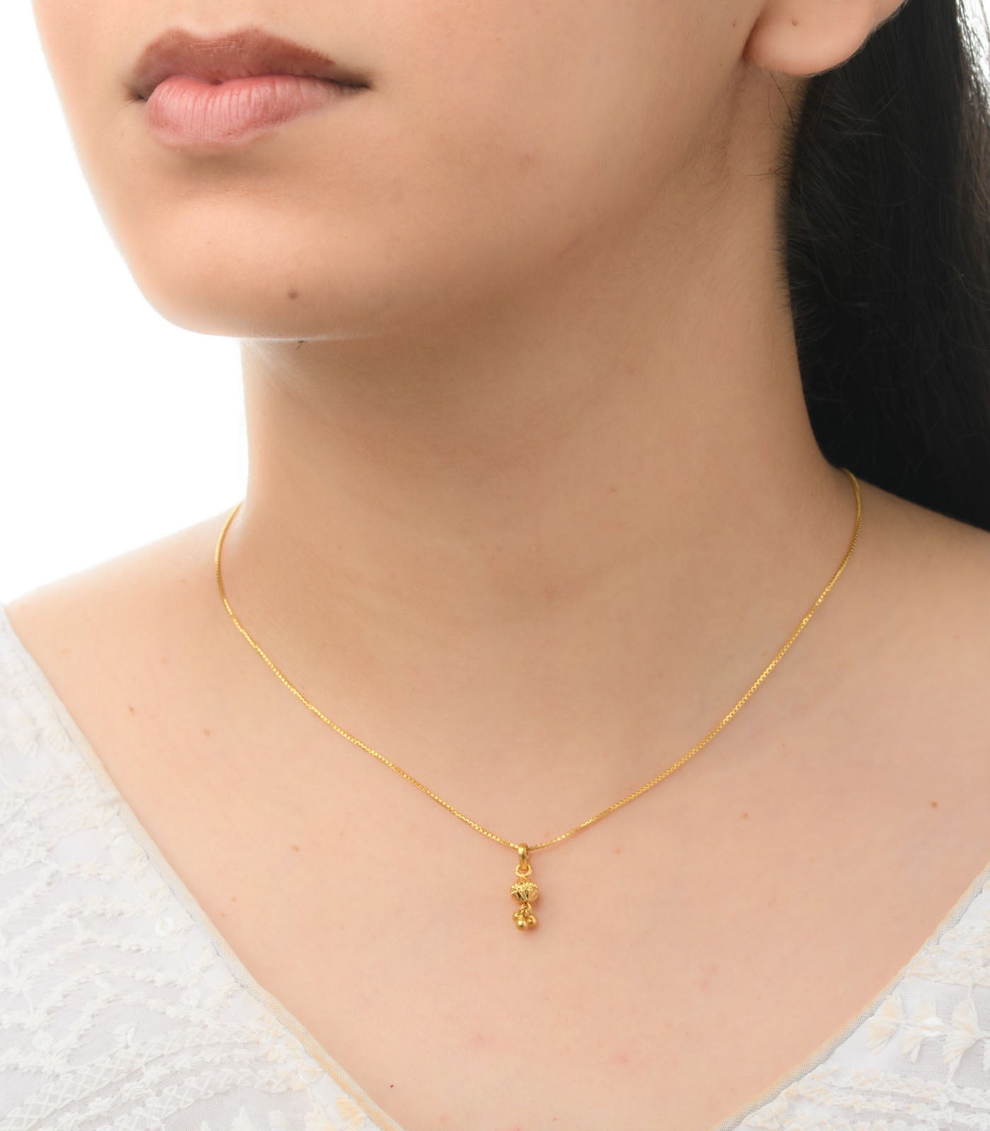 PNG Son's Triple Beads Gold Chain Pendant โ Gadgil Sons Ltd