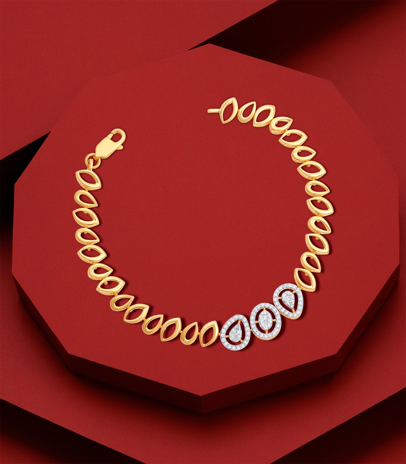 Pear Elegance Studded Gold Bracelet