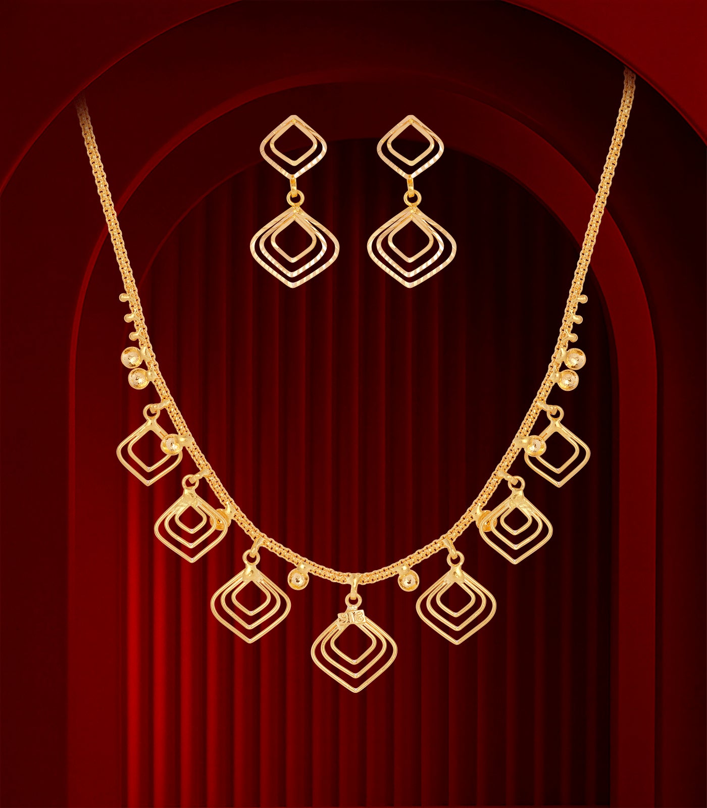 Timeless Contours Gold Necklace