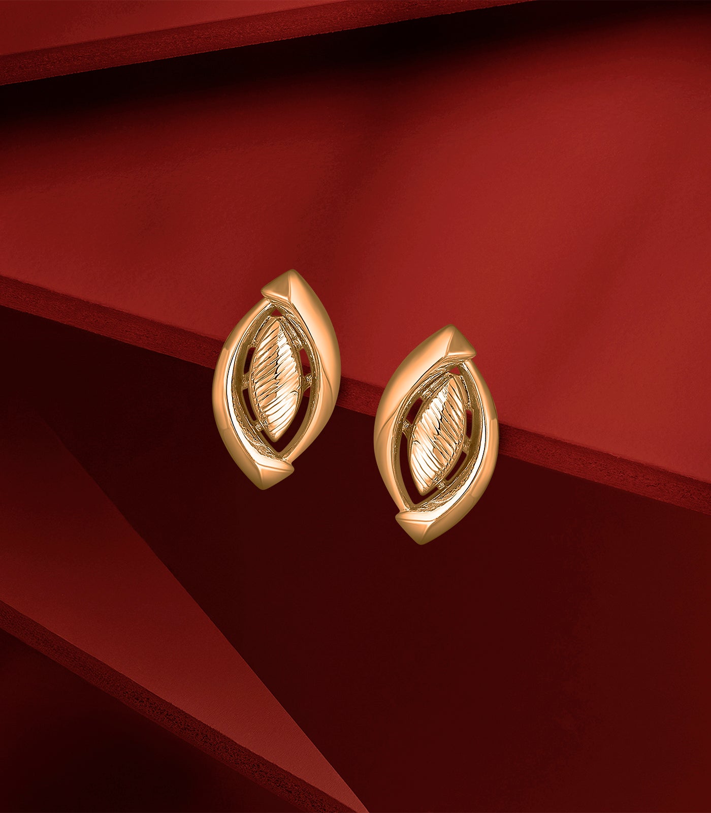 Stylish Leaves Gold Tops