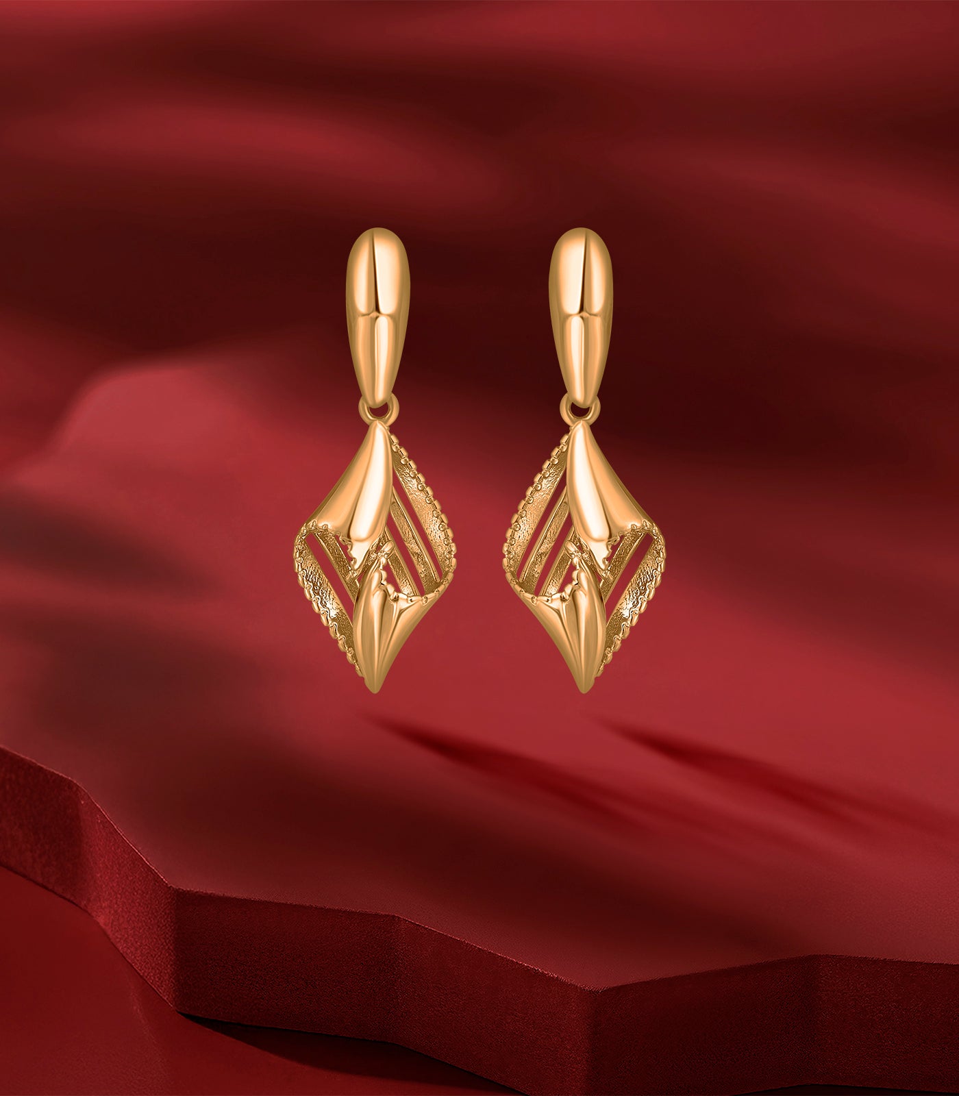 Diamond Shaped Gold Tops