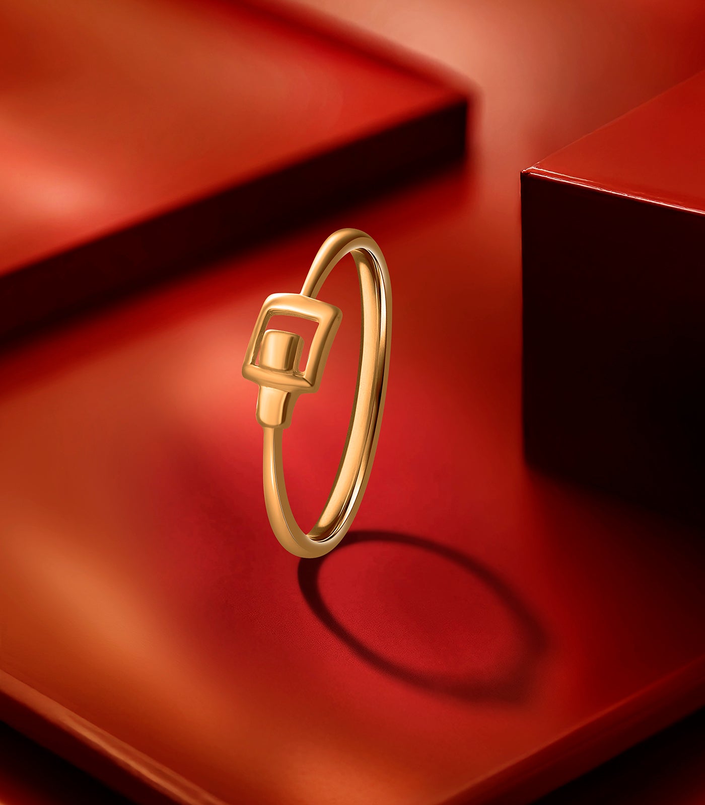 Shining Square Gold Finger Ring