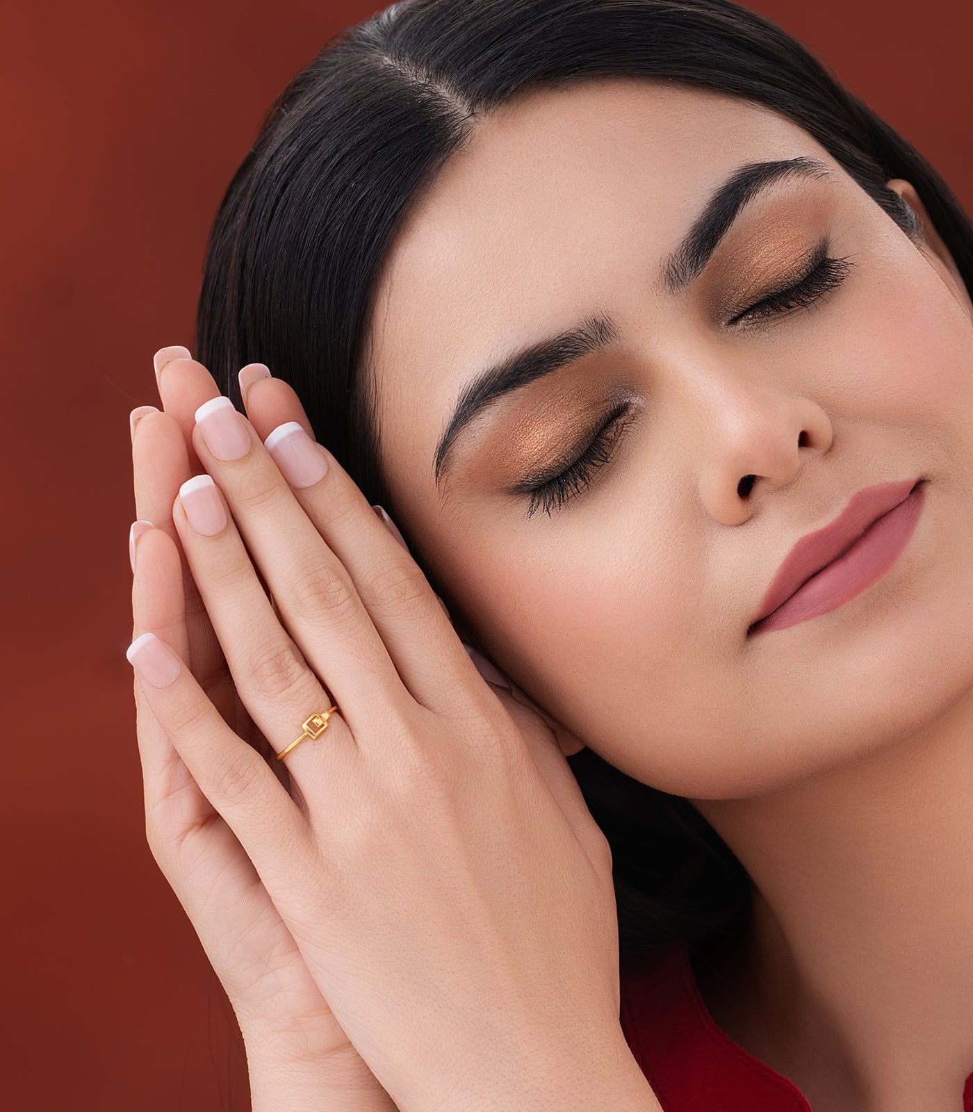 Shining Square Gold Finger Ring