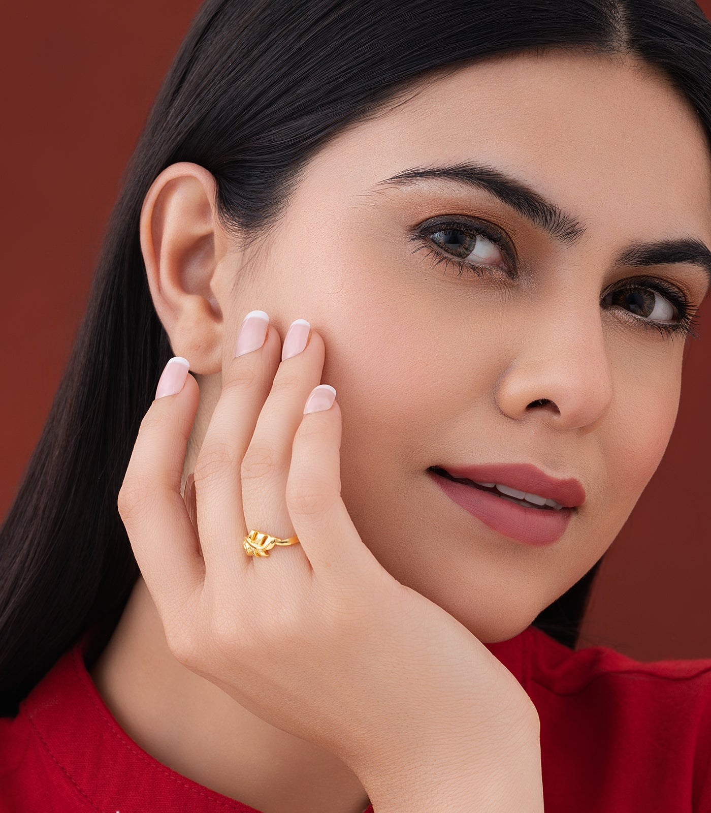 Leafy Grace Gold Finger Ring