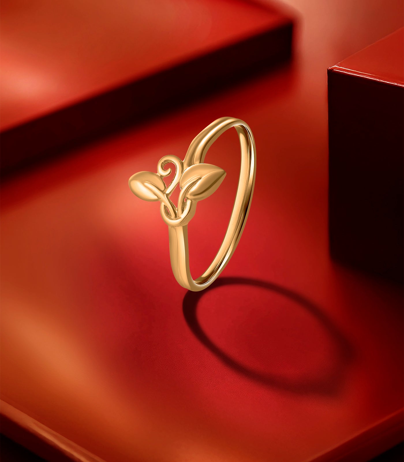 Dual Leaf Gold Finger Ring