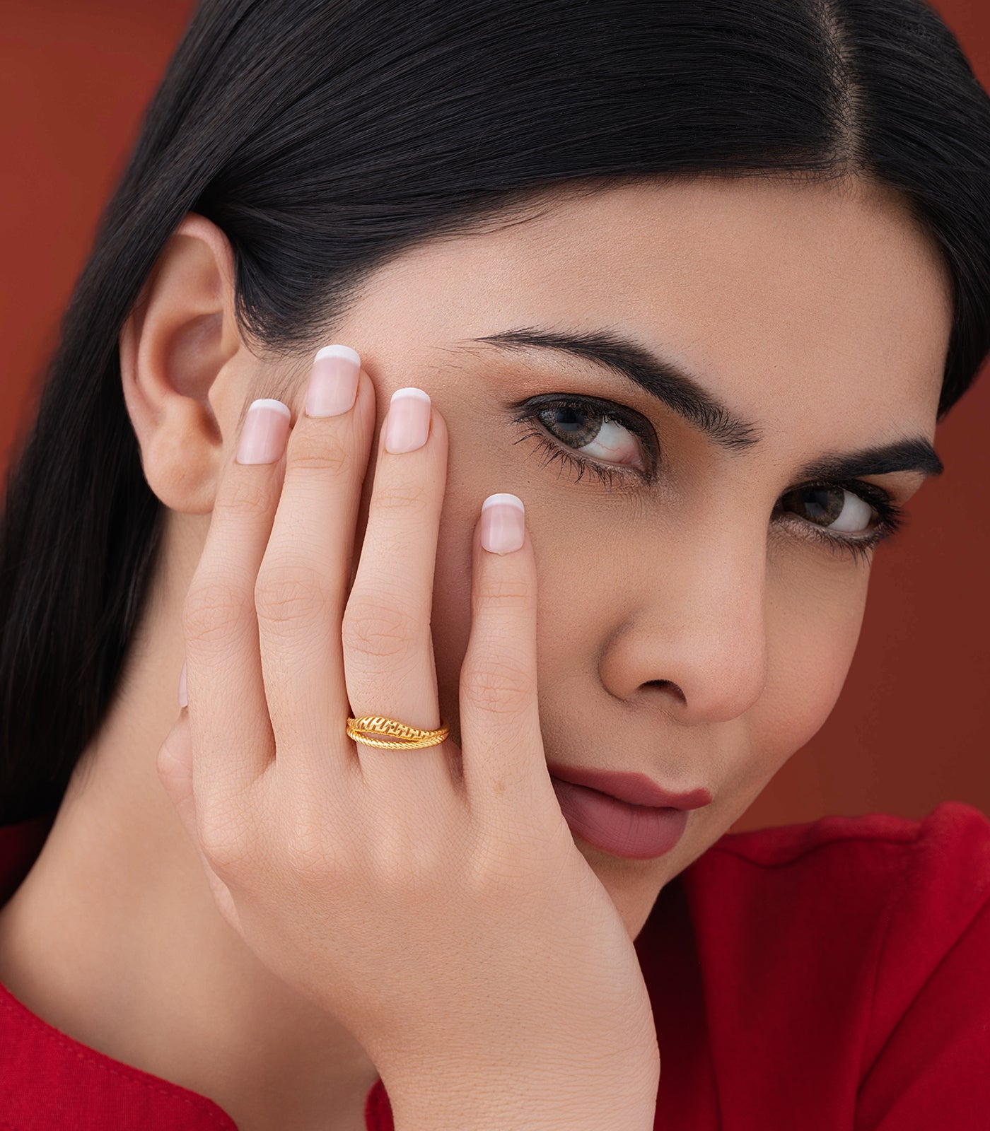 Interwined Textured Gold Finger Ring