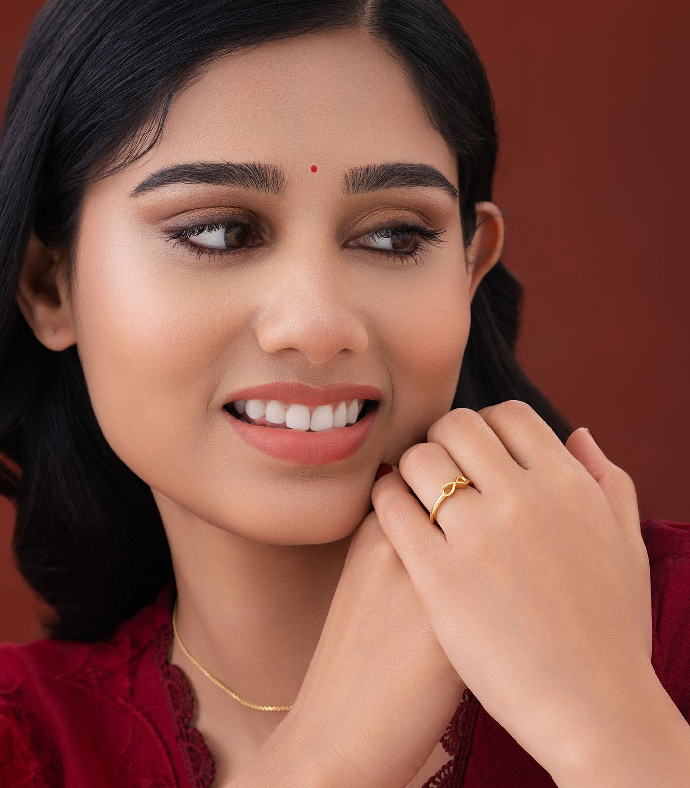 Infinity Gold Finger Ring