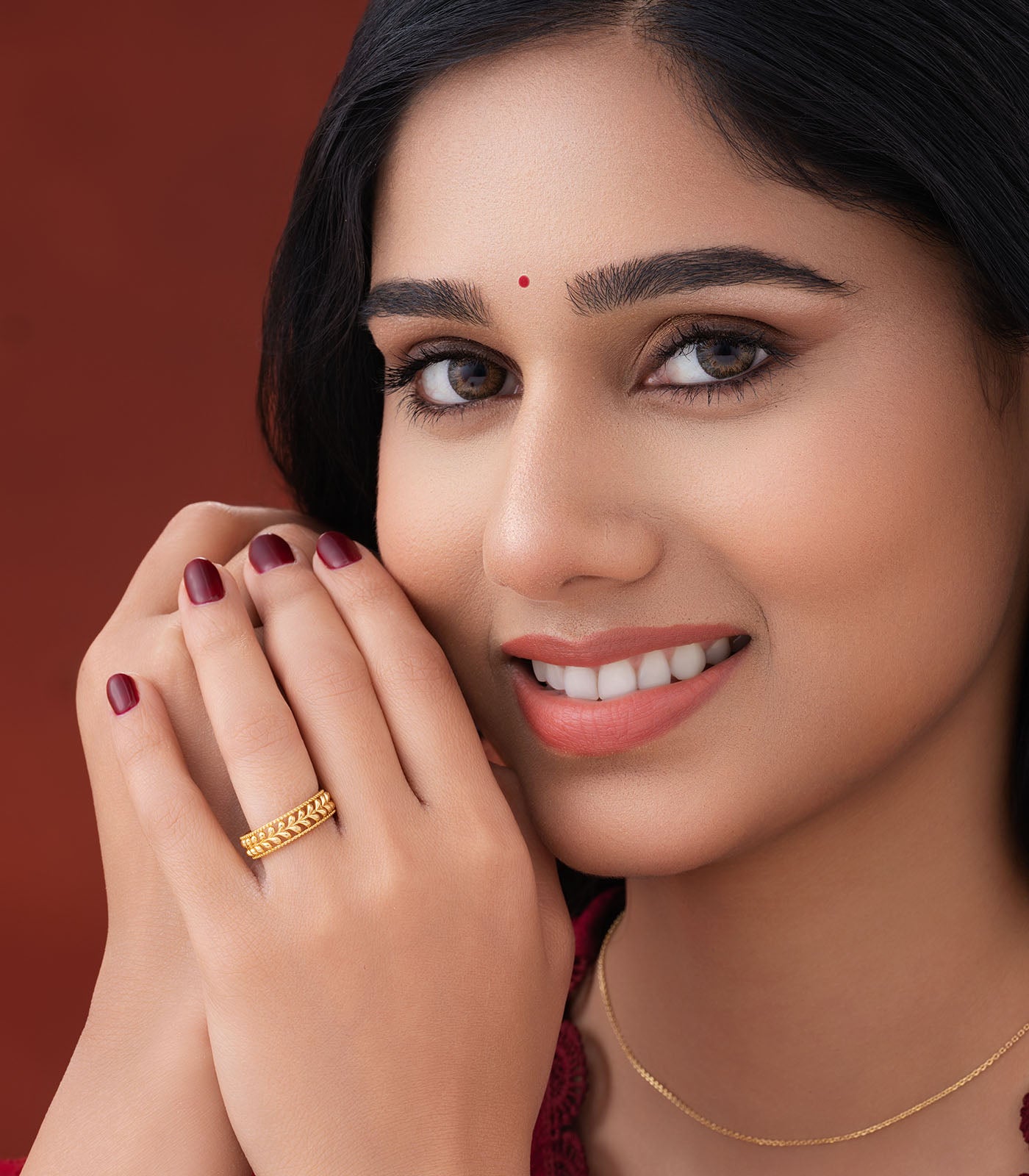 Shining Bloom Gold Finger Ring