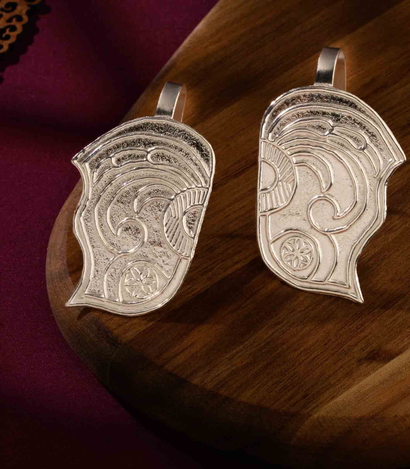Silver Ganpati Kan-Medium
