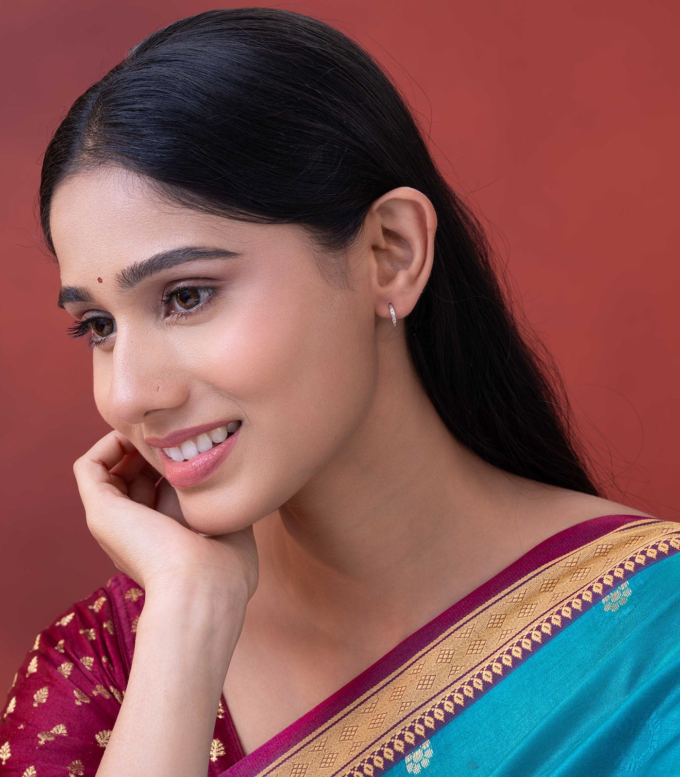 Circle Stone Studded Earrings