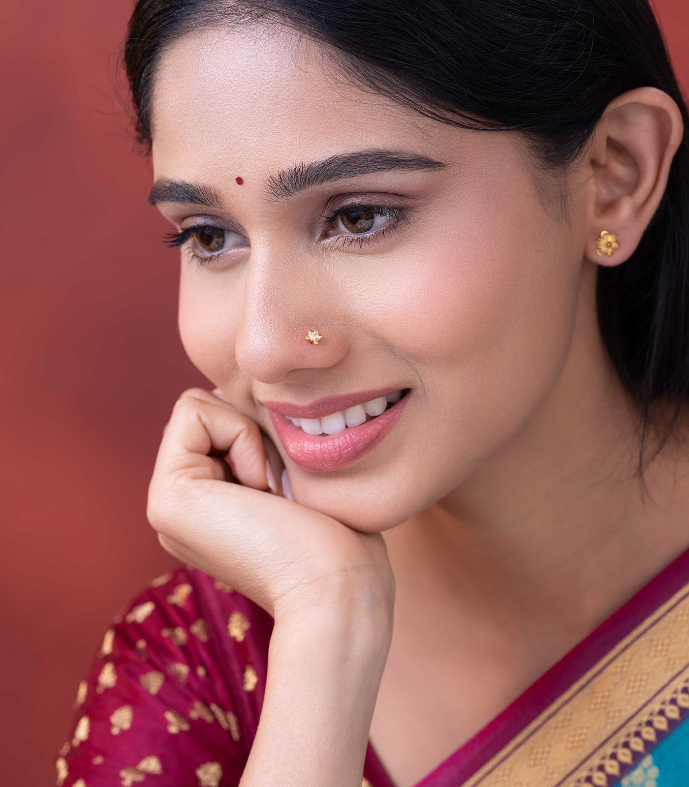 Intricate Gem Nose Pin