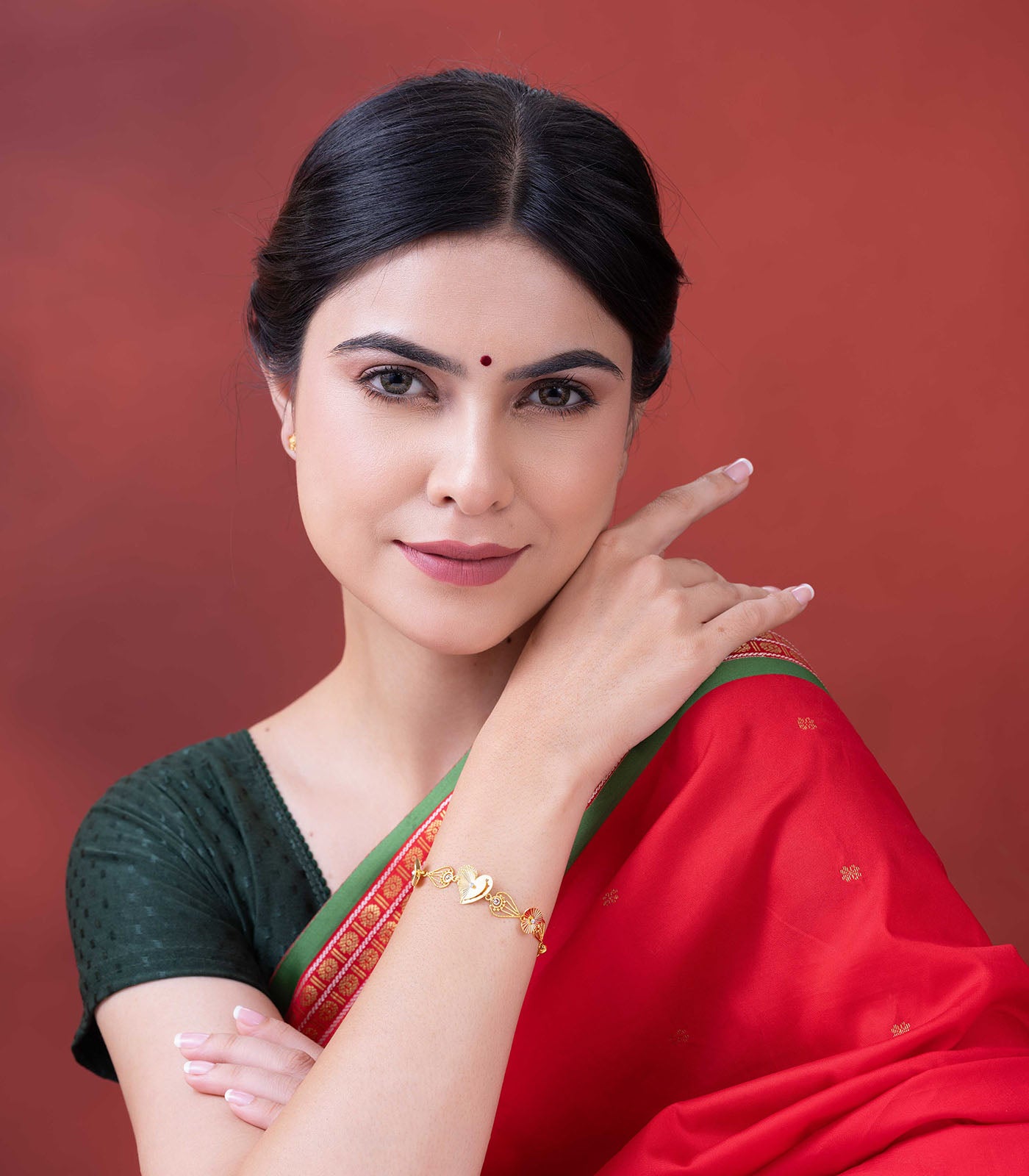 Intricate Heart Bracelet