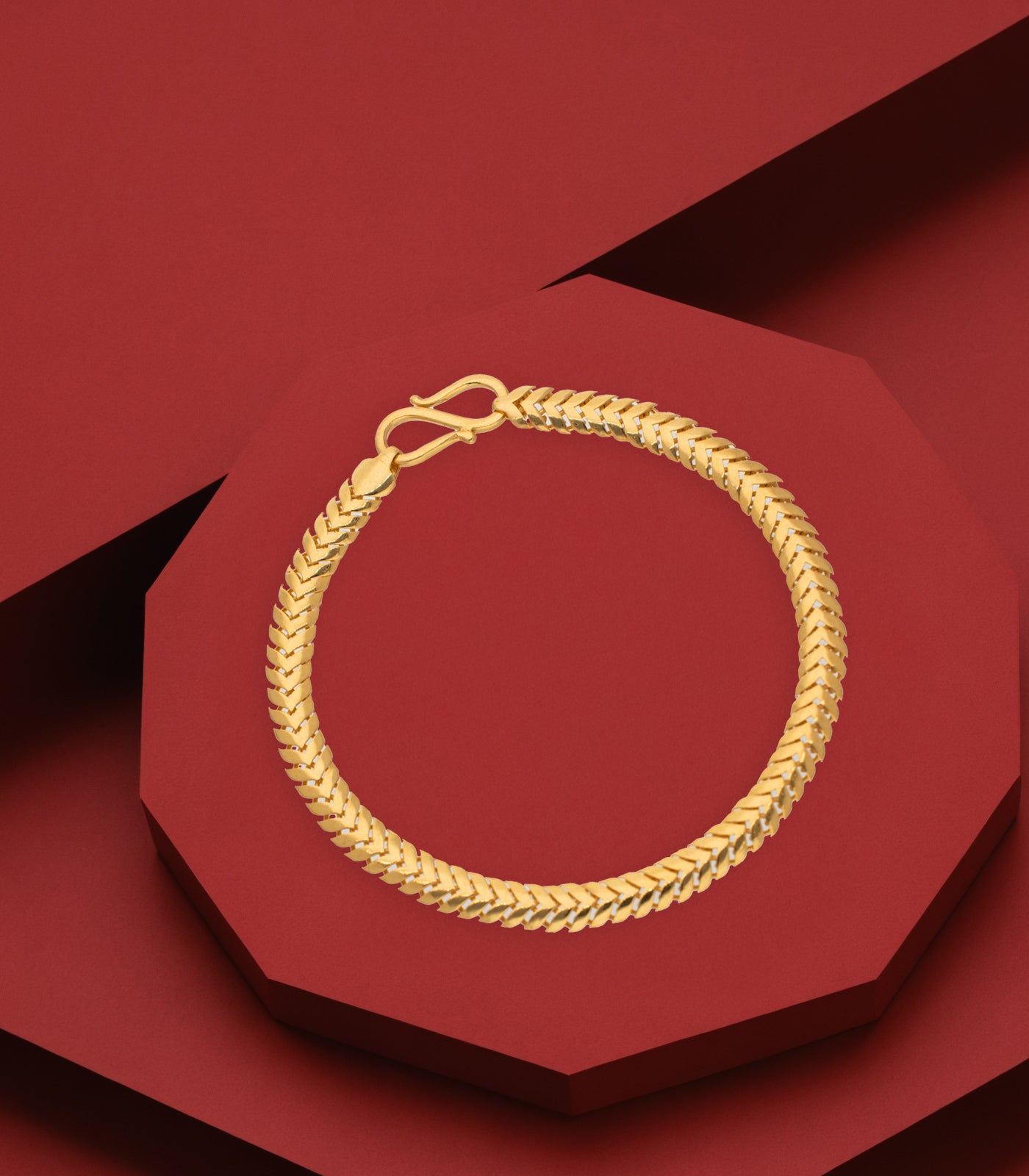 Regal Weave Gold Bracelet
