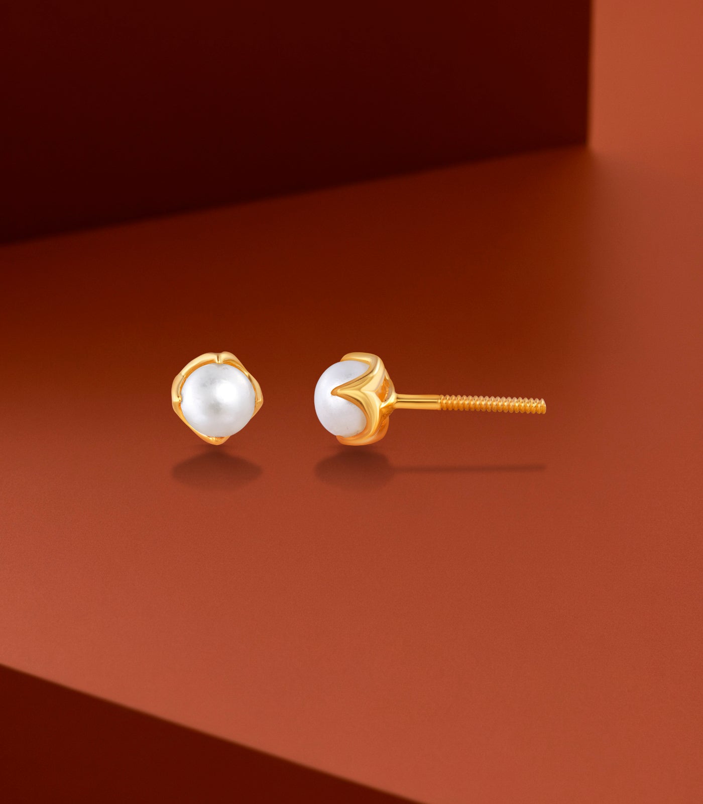 Luna Petal Pearl Earrings