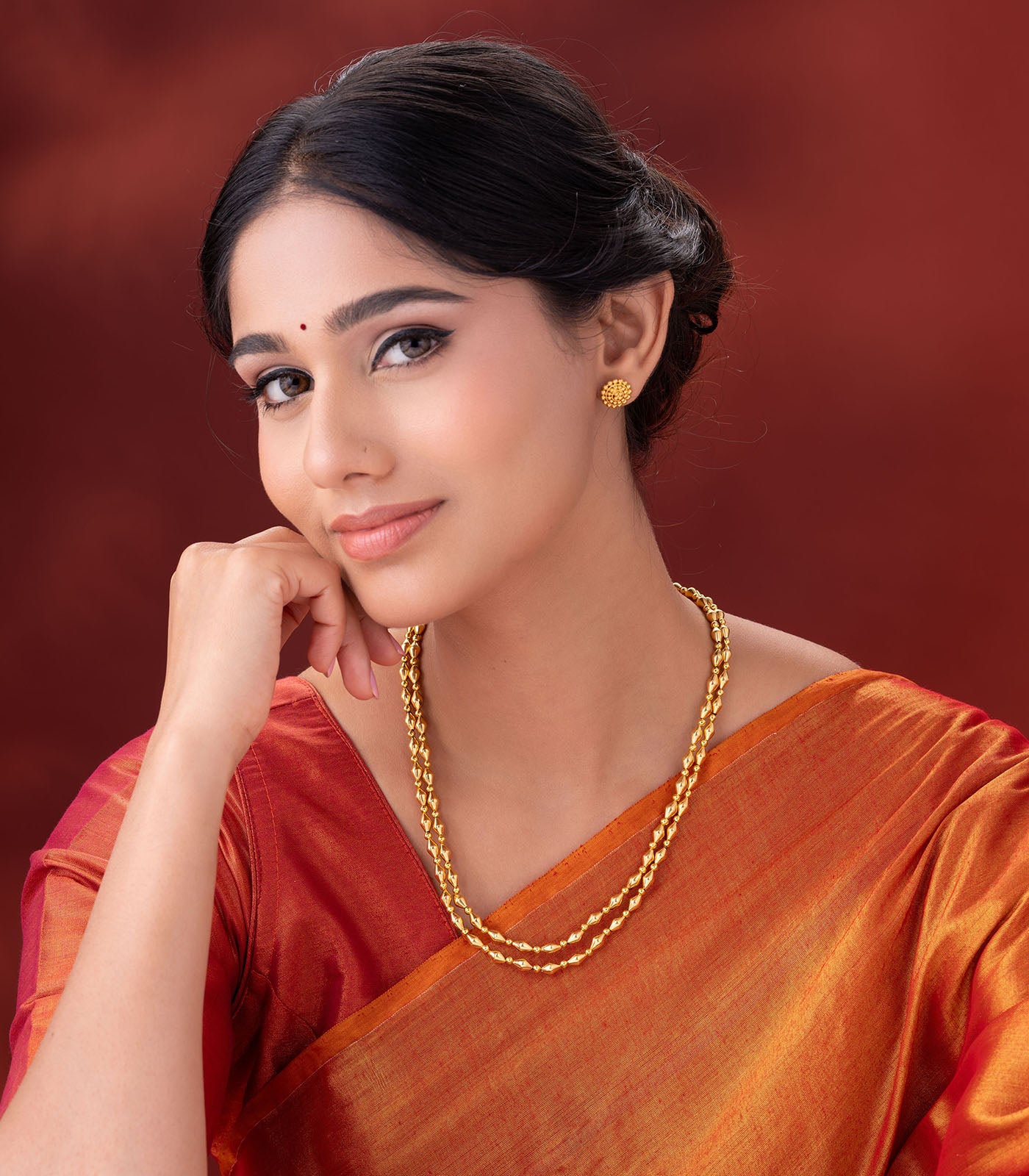 Minimal Beaded Dual Layer Necklace