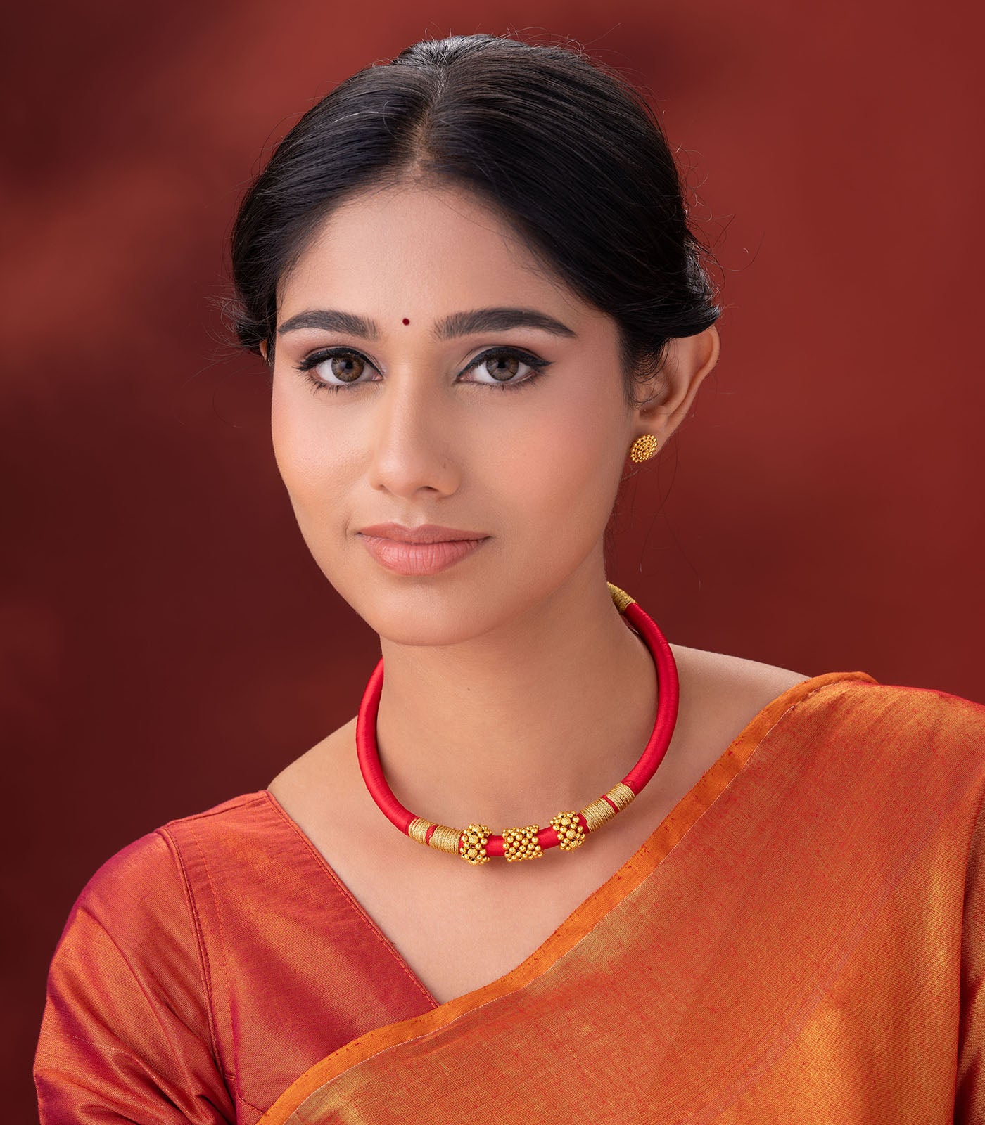 Burnt Red Thread Goph Necklace