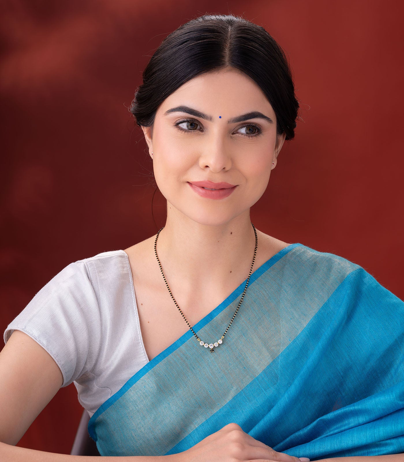 Single Stud Linear Mangalsutra