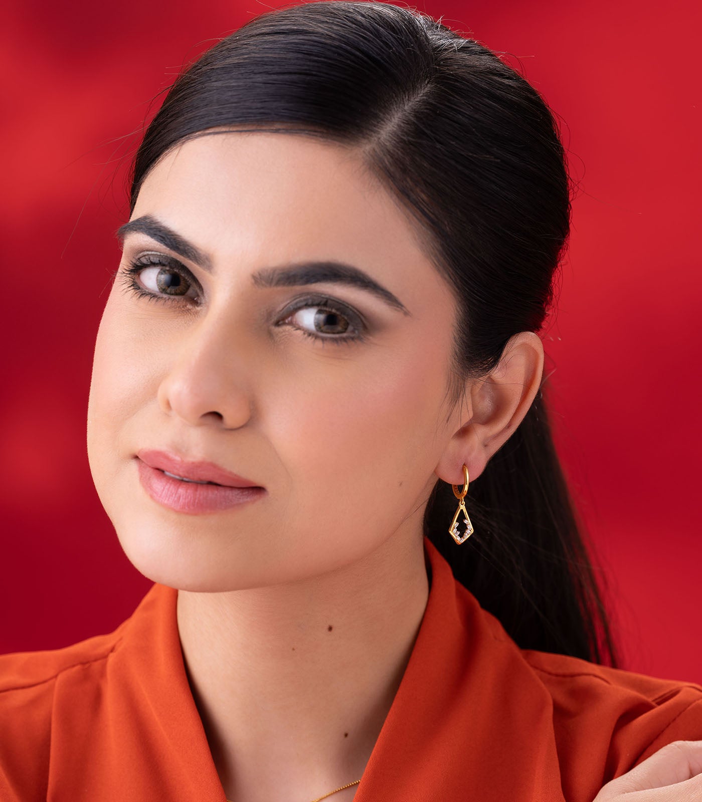 Aurelia Spark Gold Earrings