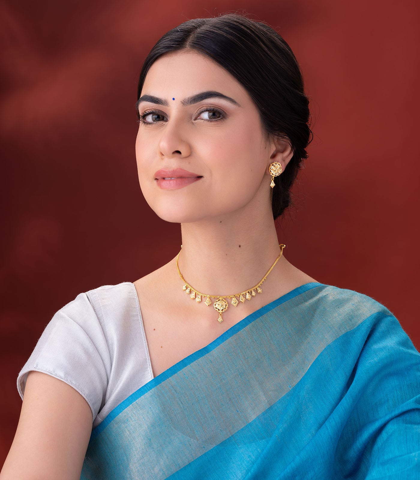 Eternal Radiance Necklace Set