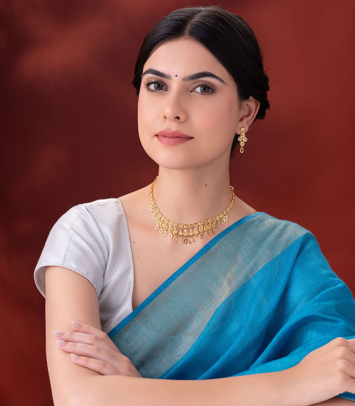 Golden Bloom Drop Necklace Set