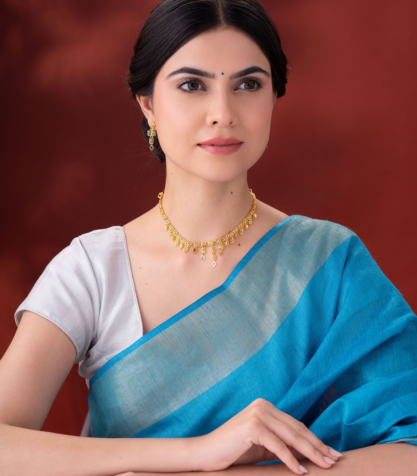 Contemporary Lattice Gold Necklace Set