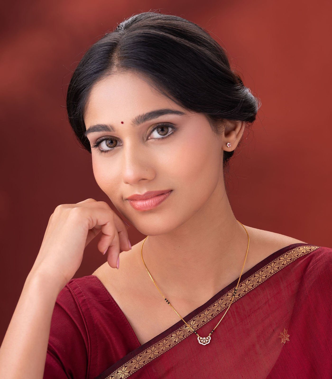 Radiant Crescent Gold Mangalsutra