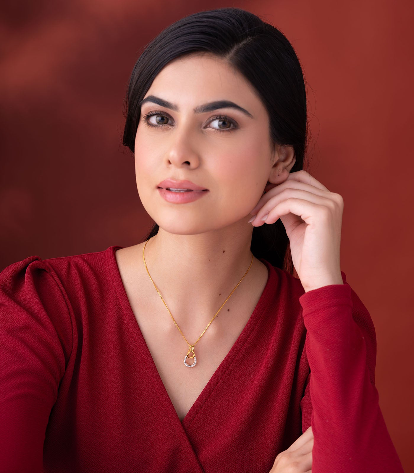 Eternia Gold Pendant