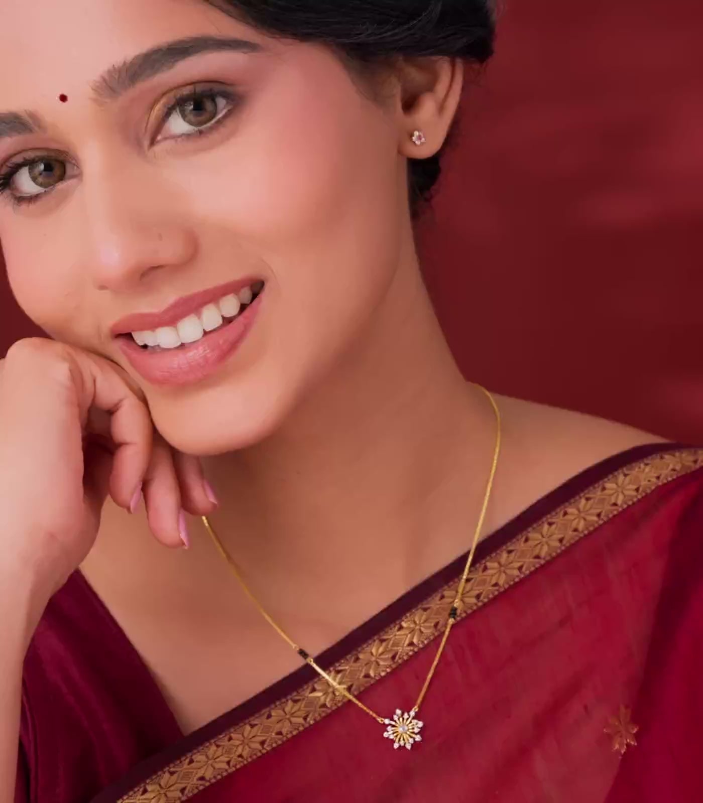 Stellar Bloom Gold Mangalsutra