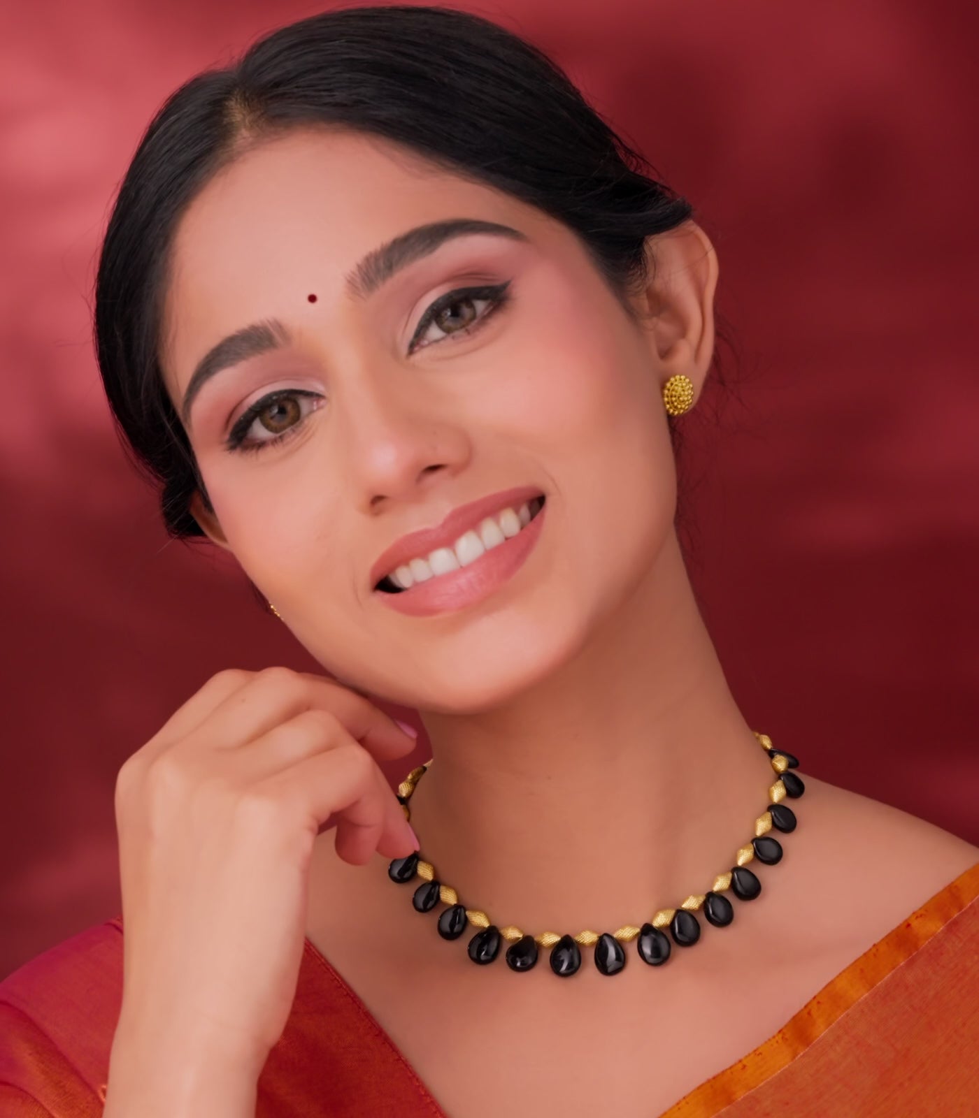 Black Petal Necklace